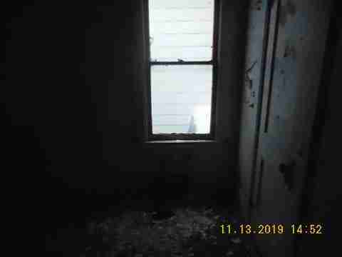 4393 Larchmont (20)_m.jpg